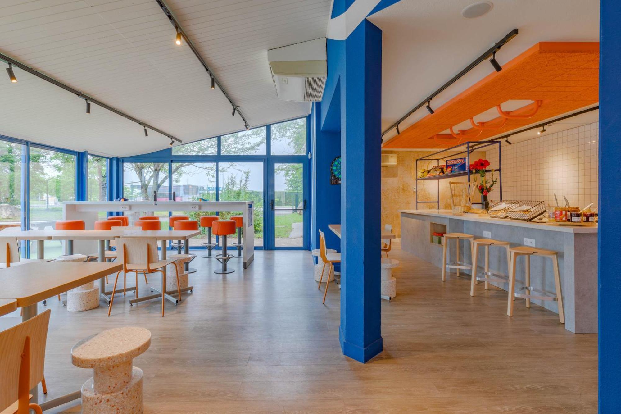 Ibis Budget Lyon Est Saint Quentin Fallavier ภายนอก รูปภาพ